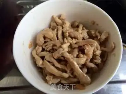 Make Cream peppers and fried meat step 8
