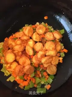 Make Eggs burn Japanese tofu step 7