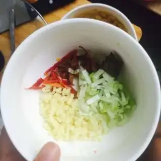 Make Pork-toe beans step 7