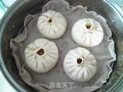 Make Frozen pork buns step 14