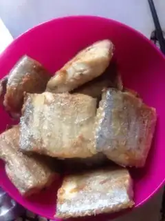 Make Red-fried fish step 3