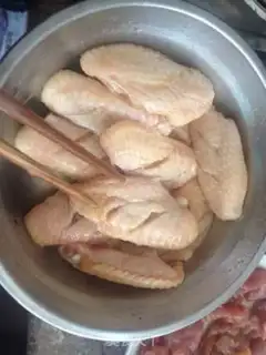 Make Fried chicken wings step 1