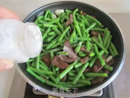 Make Bean horns for pig hearts step 6