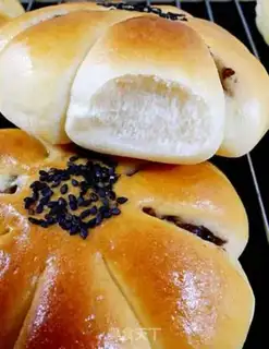 Make Beans bread step 12