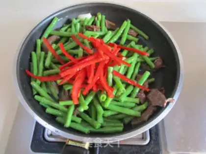 Make Bean horns for pig hearts step 7
