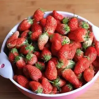 Make Strawberry jam step 0