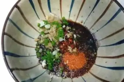 Make Spicy noodles step 5