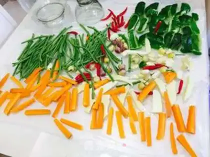 Make "Huh?" Pickles step 1