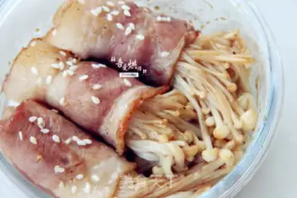 Make Bacon pins and mushrooms step 8
