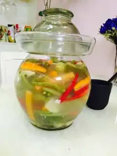 Make "Huh?" Pickles step 3