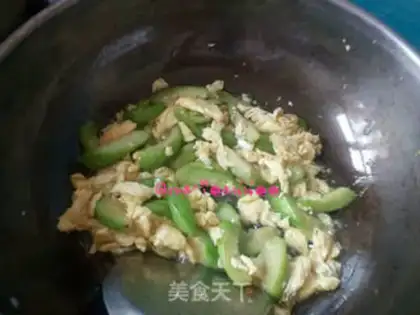 Make Smelt fried eggs step 6