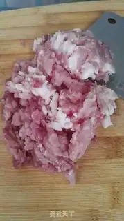 Make Pork onions pour soup step 2