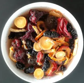 Make Plum soup step 1