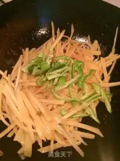 Make Spicy potatoes step 6