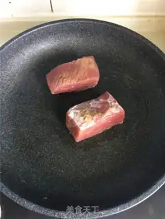 Make Wellington steak step 3