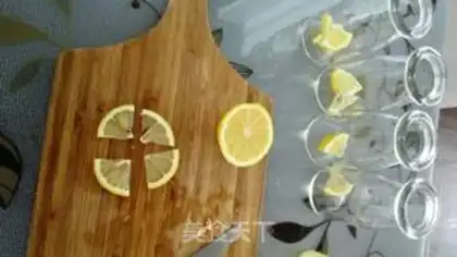 Make Honey lemonade step 1