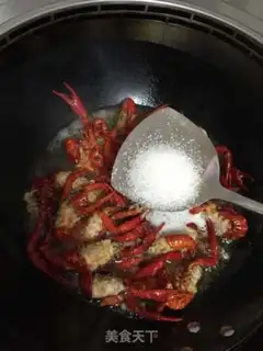 Make Garlic lobster step 5