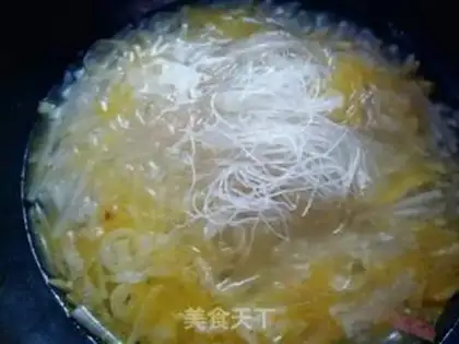 Make Ham shrimp radish soup step 5