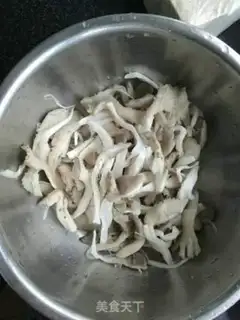 Make Pretzel mushrooms step 0