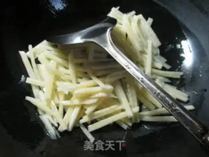 Make Spud with cabbage step 1