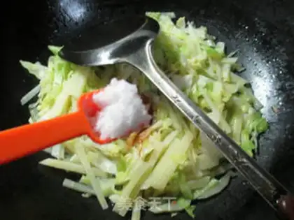 Make Spud with cabbage step 6