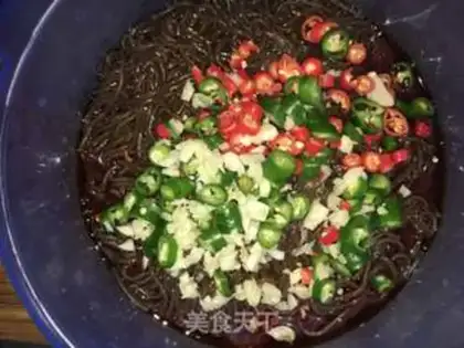 Make Spicy root powder step 3