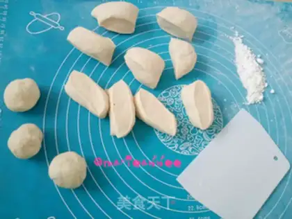 Make A fragrance bun step 9