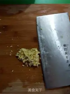 Make Mother of God mixed with bitter melons step 3