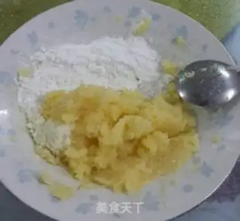 Make Potato ball, Chichurch step 1