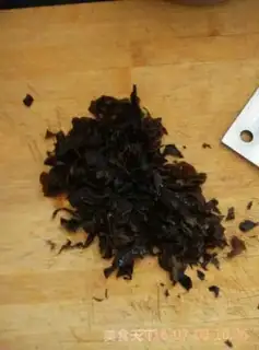 Make Fish halo noodles step 1