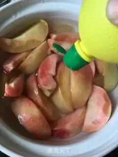 Make Peach tea step 2