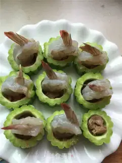 Make Shrimp makes bitter melons step 3