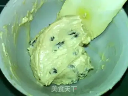 Make Chestnut caterpillar bread step 11