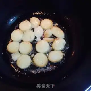 Make Gold pins, tofu soup step 2