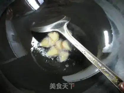 Make Red-fried prawn step 1