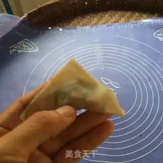Make Horseshoe Lotus step 2