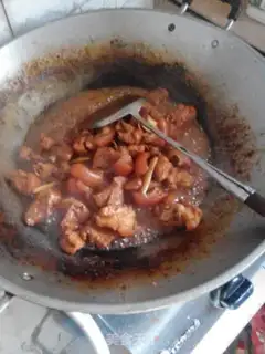 Make Red burning pig hoof step 2