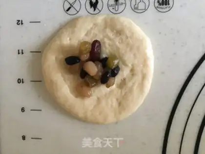 Make Polish bean snacks step 9