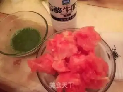 Make Watermelon popsicle step 0
