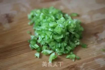 Make Quick-fried hands step 1
