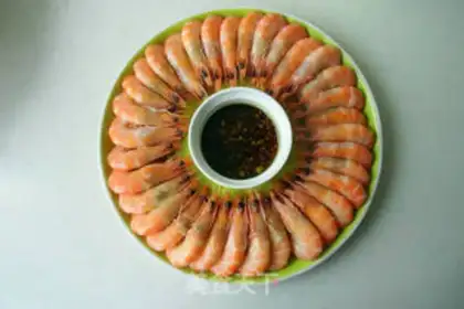 Make Shrimp with garlic white step 7