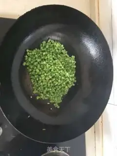 Make Fish willow fried rice step 4