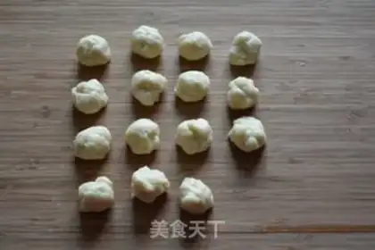 Make Lotus souffle step 8