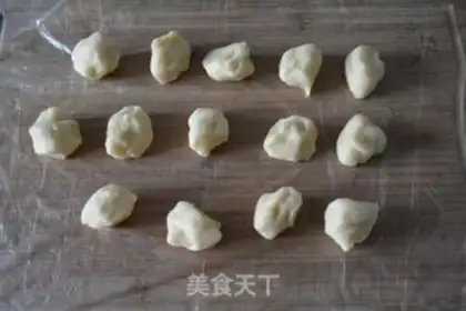 Make Lotus souffle step 9