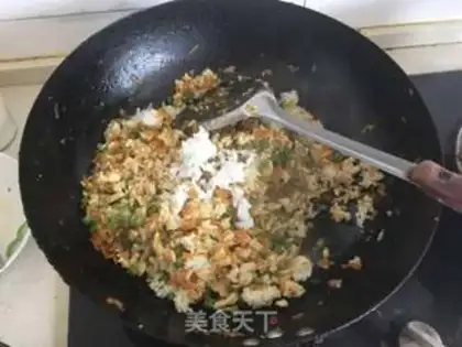 Make Fish willow fried rice step 7