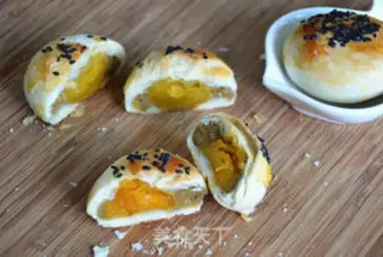 Make Lotus souffle step 23