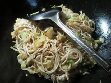 Make Noodles for the meatloaf step 5