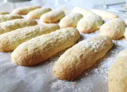 Make Finger crackers step 1