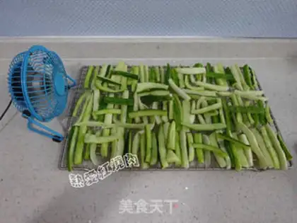 Make cucumber step 2