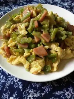 Make Sausage eggs for bitter melons step 5